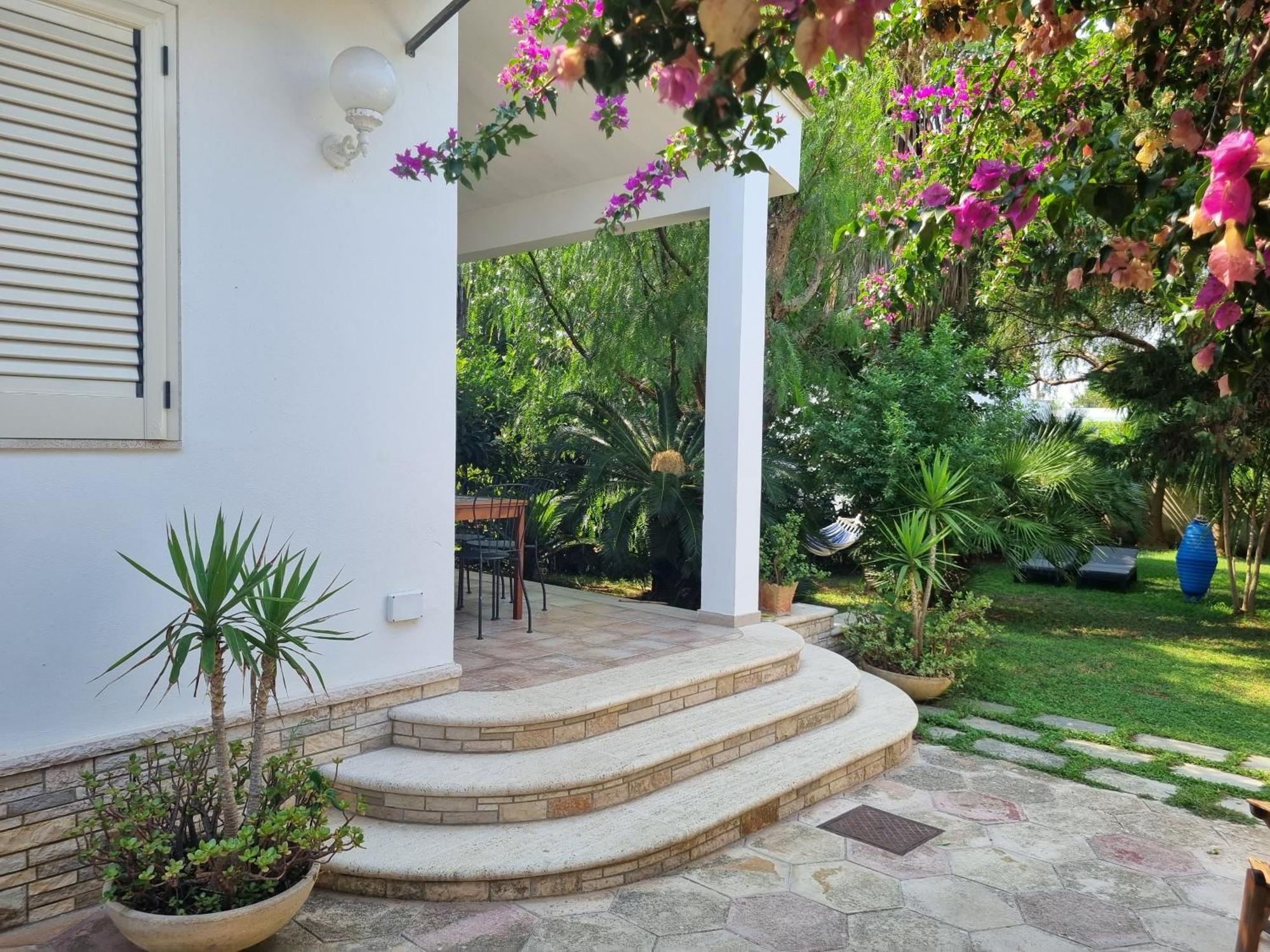 Villa Ada Casa Vacanze Torre Specchia Ruggeri Extérieur photo